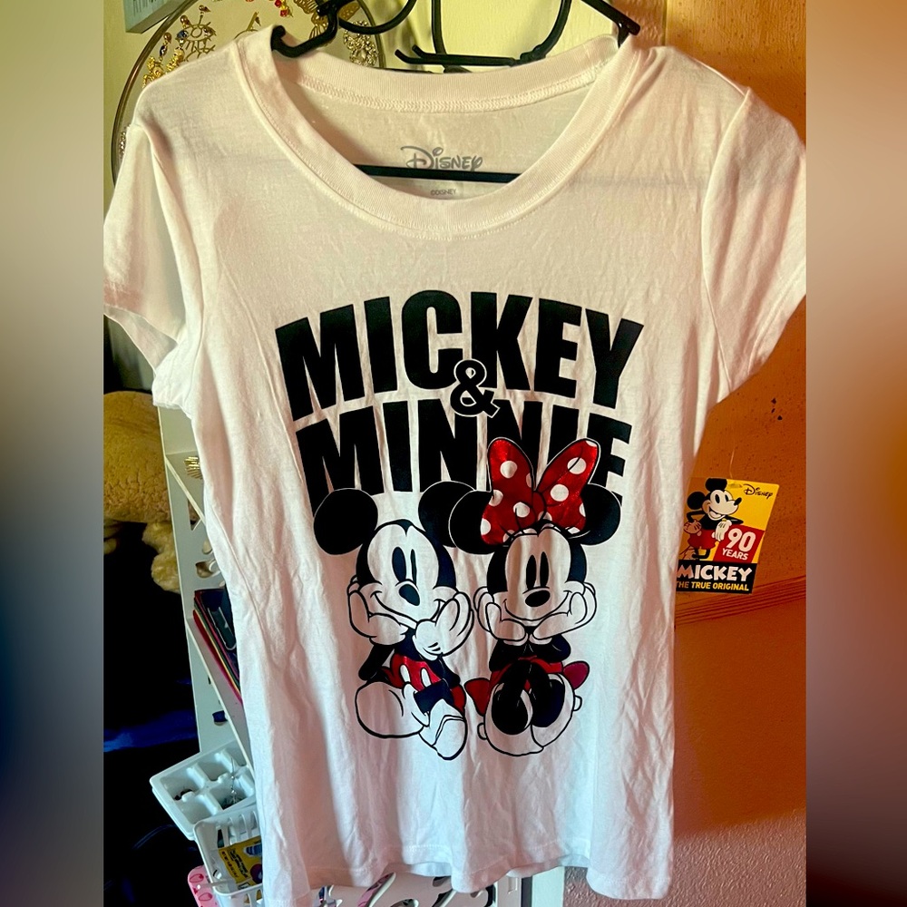 Disney Mickey & Minnie Mouse Vintage Sitting T-shirt